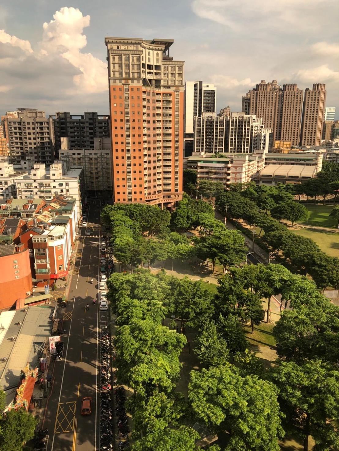 モナーク プラザ ホテル 桃園市 エクステリア 写真