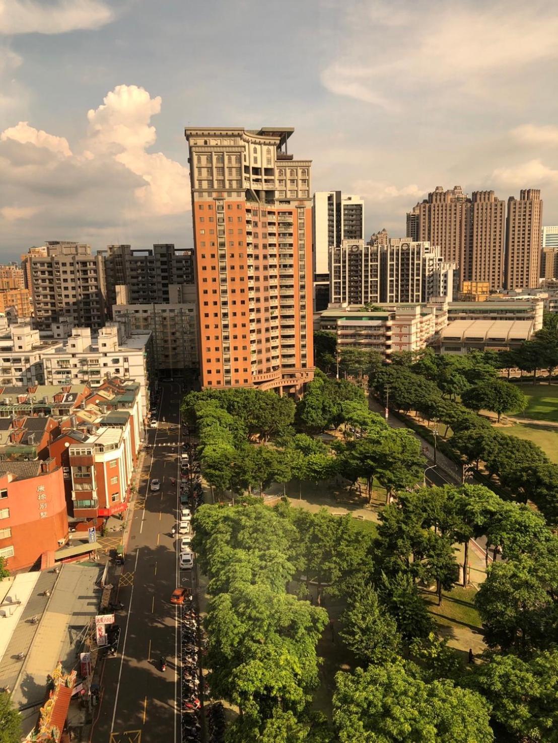 モナーク プラザ ホテル 桃園市 エクステリア 写真